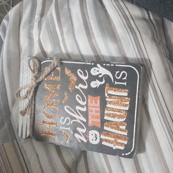 Halloween decoration - Picture 1 of 1